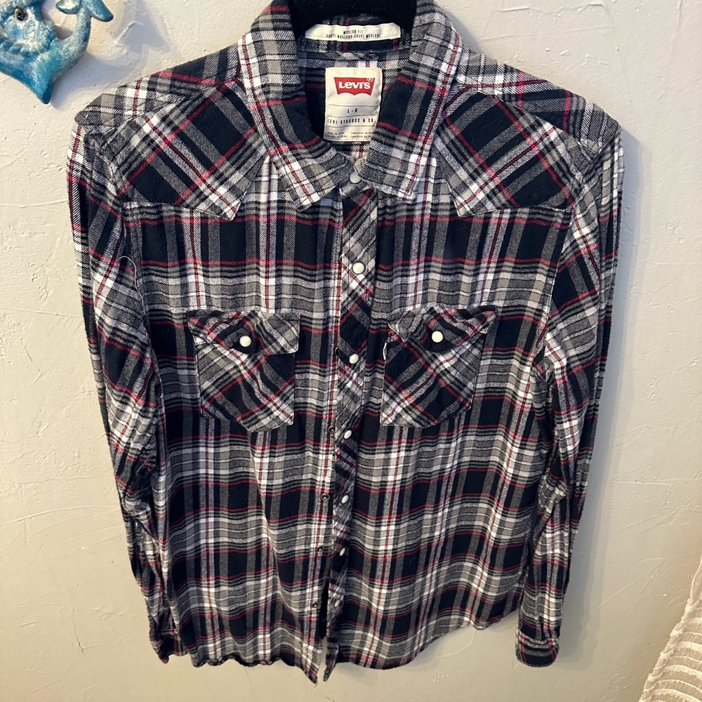 Levi’s flannel
